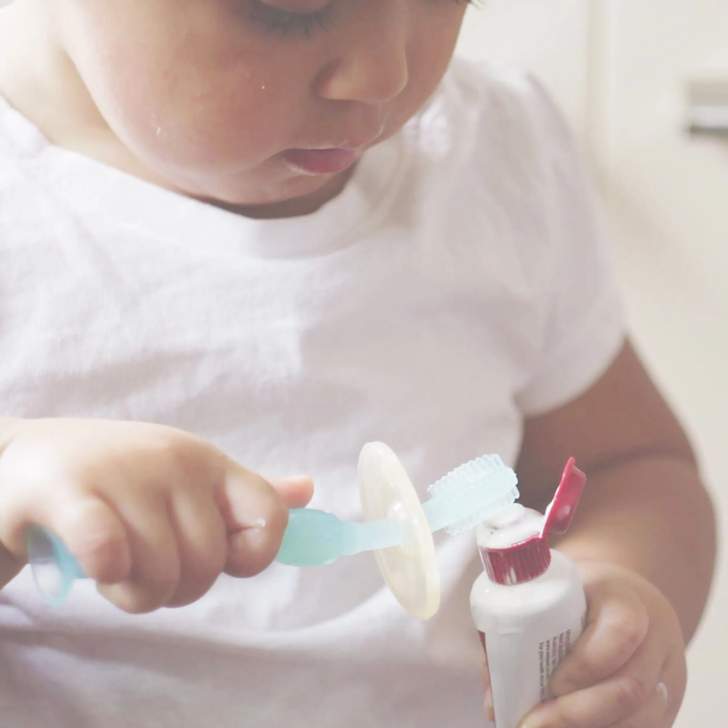 360° Silicone Toothbrush (6 months )