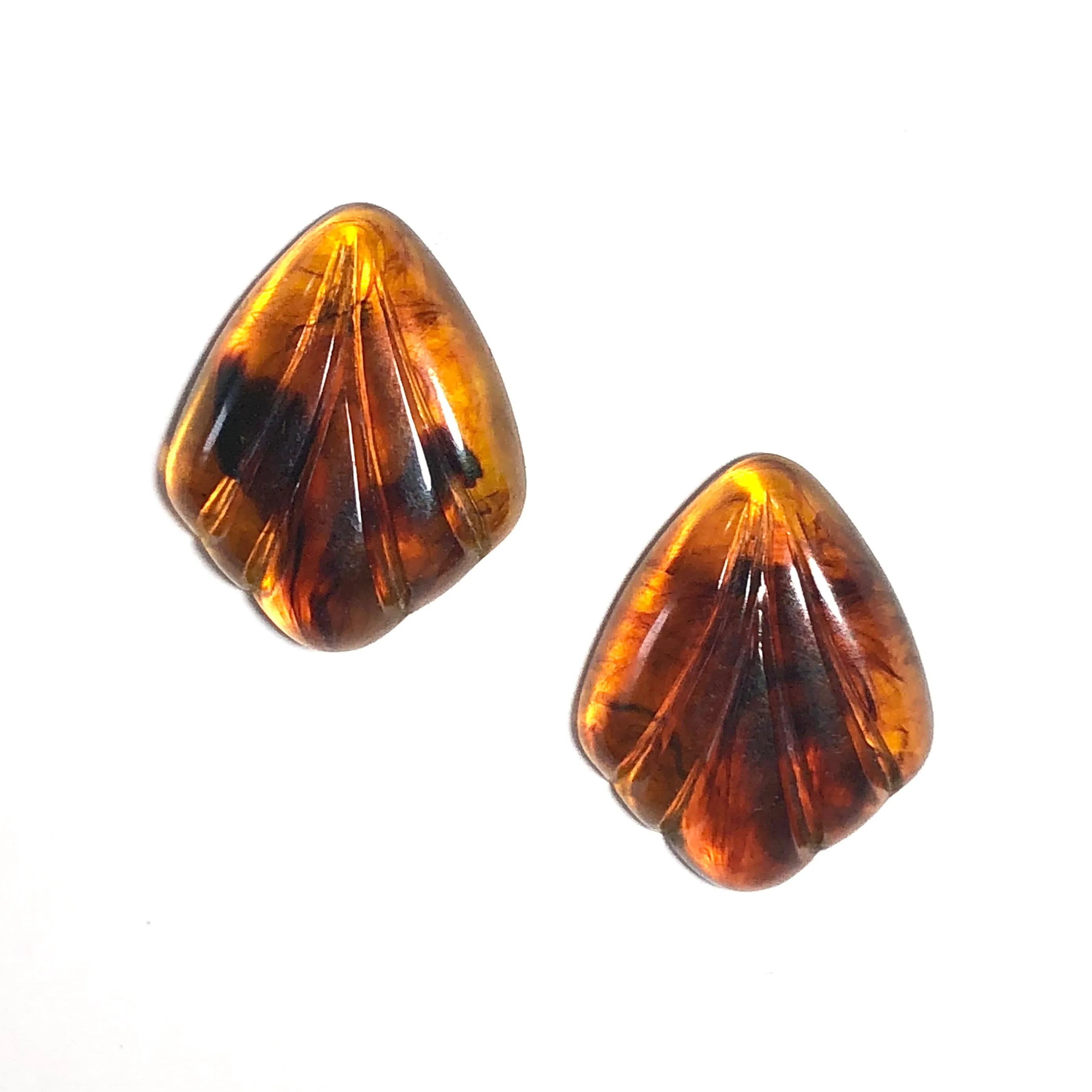 Tortoise Scalloped Fan Lucite Stud Earrings