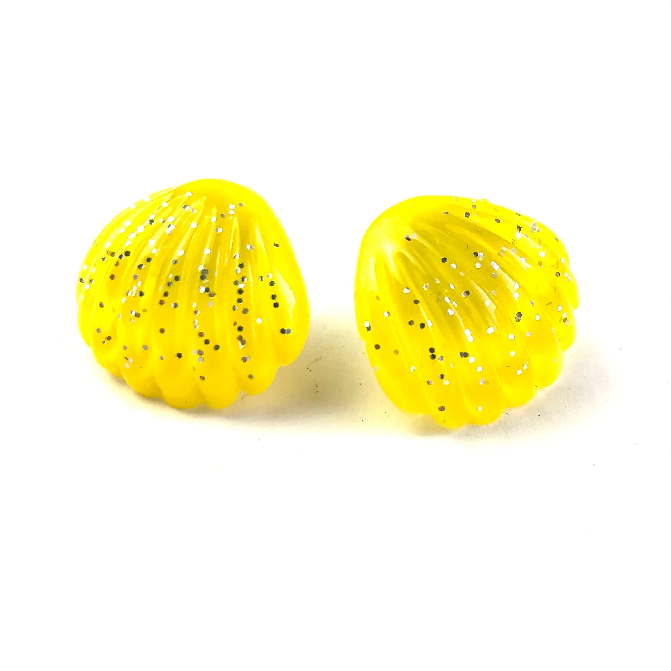 Yellow Oyster Shell Glitter Stud Earrings